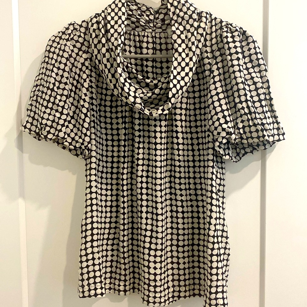 Banana Republic 💯% Silk Puff Sleeves, Cowl Neck Blouse |Size XS - Picture 1 of 7